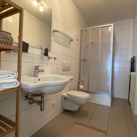 Apartment Im Zentrum Von Lochau, #5 *